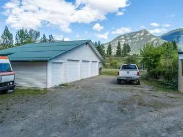 3998 Agate Bay Road, Barriere, BC, V0E 2E0 house for sale L.