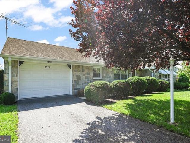 3998 Palmer Ave, York, PA 17408