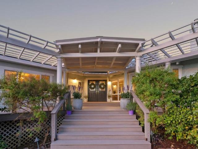 3999 Cherryvale Avenue