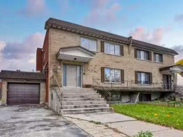 3990 Rue Plouffe, Montréal Ahuntsic Cartierville, QC, H4J 1K.