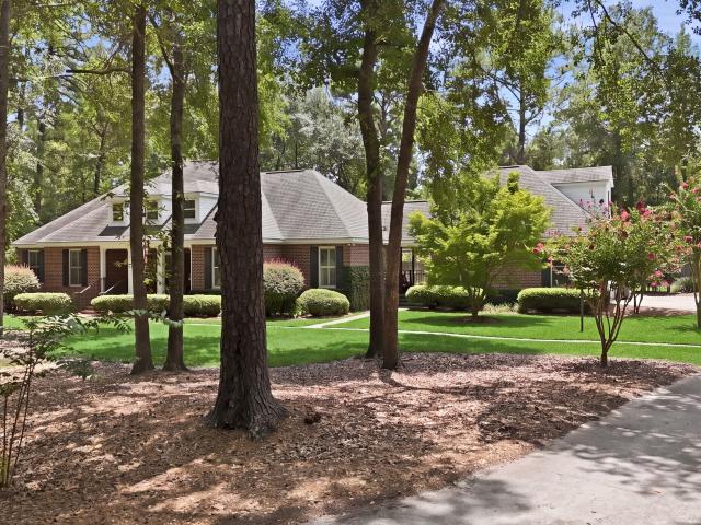 399 Creekside Cove