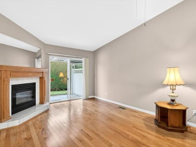 39 23 Dewdney Trunk Road, Maple Ridge, BC, V2X 0S8 townhouse for sale | Listing ID R3118 | Royal LePage
