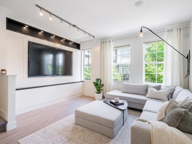 39 3399 Street, Surrey, BC, V3Z 0L3 townhouse for sale | Listing ID R3179 | Royal LePage