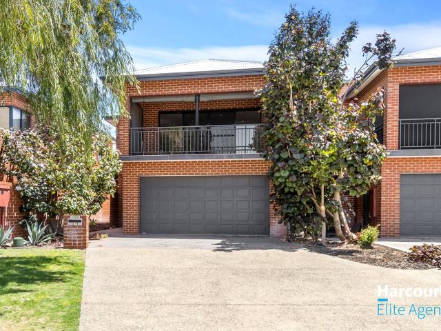 3/9 Victoria Street, ROCKINGHAM, WA 6168