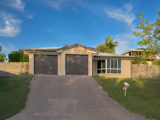 39 Waratah Street Kin Kora, QLD 4680