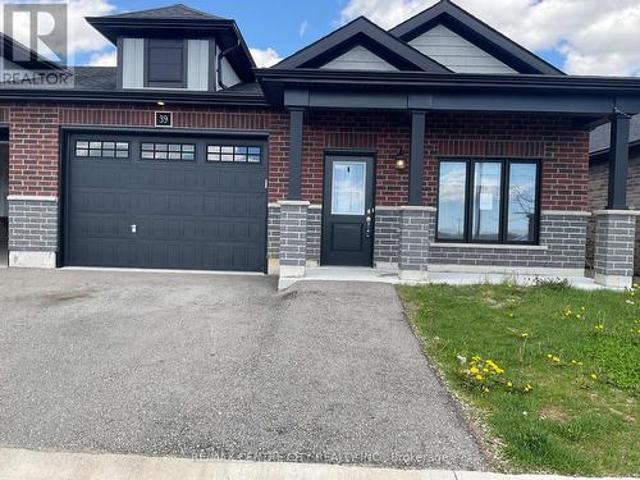 39 Waterthrush Lane, Norfolk Simcoe, ON, N3Y 0E9 house for sale | Listing ID X13114 | Royal LePage