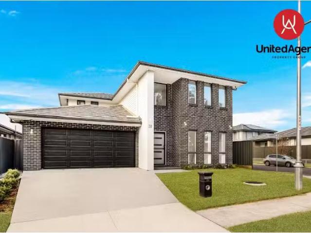39 Wollahan Avenue, DENHAM COURT House for rent Listed by Ale.