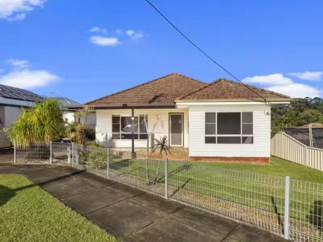 39 Alison Road, Wyong House for rent Listed by Mathew Cairns.