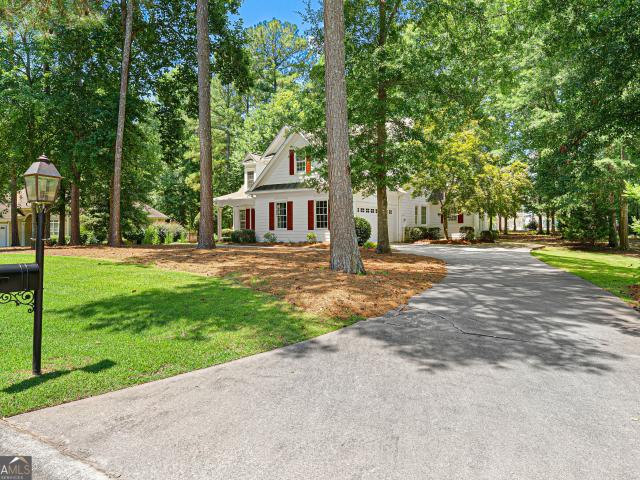 39 Azalea Drive