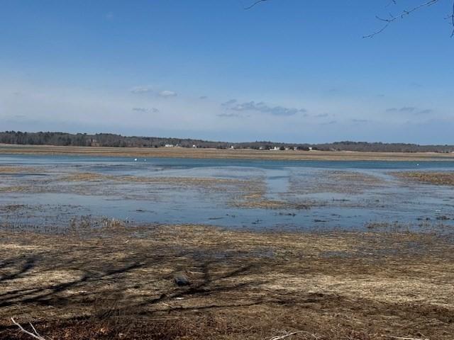 39 Bay Pond Rd, Duxbury, MA 02332 | MLS #73488