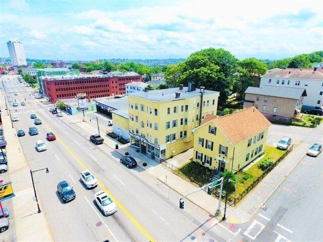 39 bedroom, Worcester MA 01609 105367207