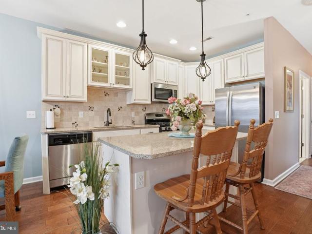 39 Bowman Drive
