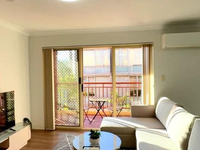 39 Briggs St, Sydney