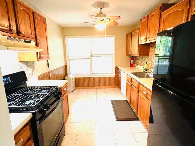 39 Chinkaberry Court