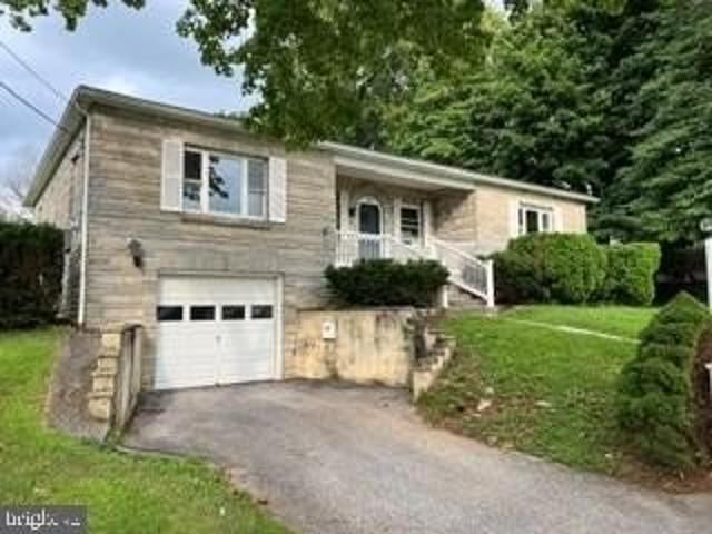 39 Clearview Dr, Shrewsbury, PA 17361
