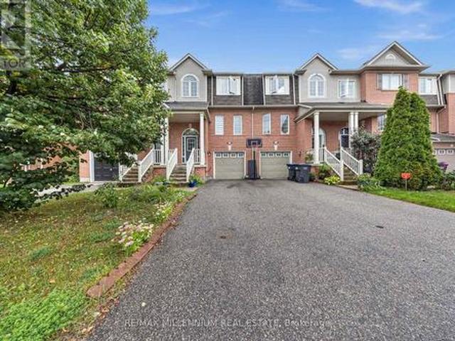 39 Decker Hollow Circle, Brampton, ON, L6X 0K9 house for sale | Listing ID W13776 | Royal LePage