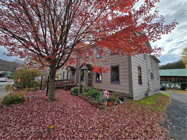39 Delaware Ave, Andes, NY 13731 | MLS #R1647