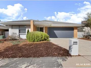 Crace, Yass Valley, Victoria - Garden, Parking