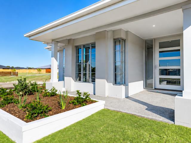 39 Dougan Street, POINT VERNON, QLD 4655