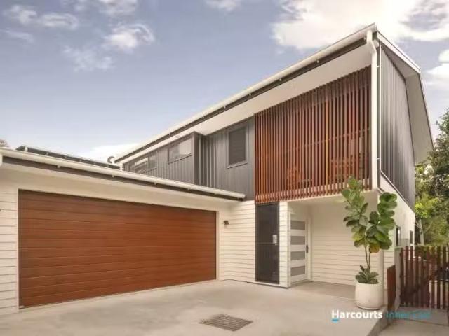39 Dover Street, HAWTHORNE House for rent Listed by Luke Eise.