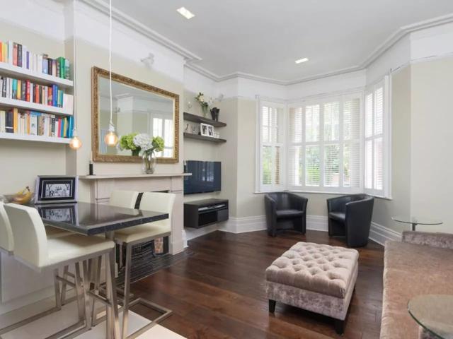 39 Drury Lane, London, WC2B