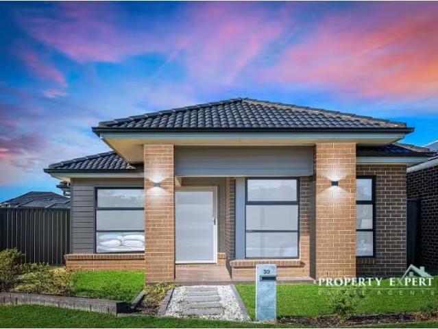 39 Everard Terrace, Marsden Park House for rent Listed by You.