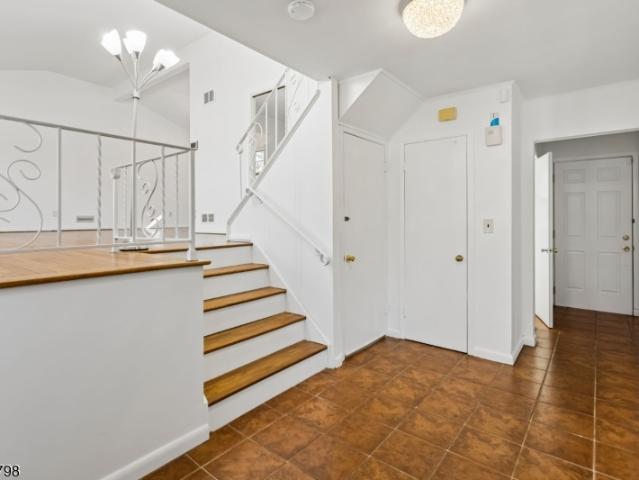 39 Gage Rd, East Brunswick, NJ 08816 | MLS #2700 R