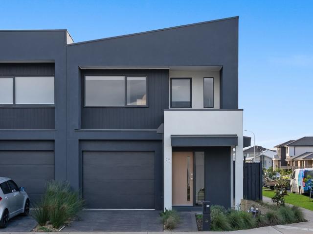 39 Generation Drive, CLYDE NORTH, VIC 3978
