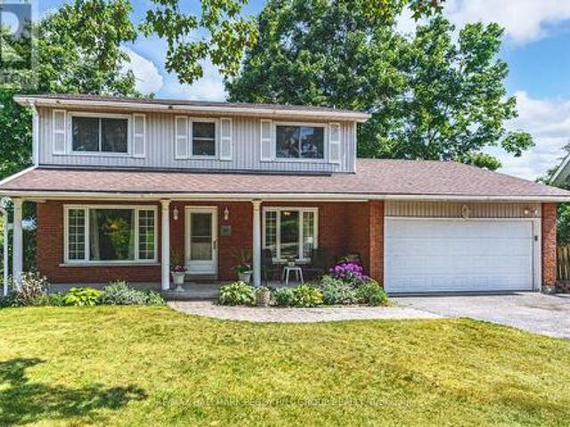 39 Grandview Crescent, Oro Medonte, ON, L0L 2E0 house for sale | Listing ID S13691 | Royal LePage