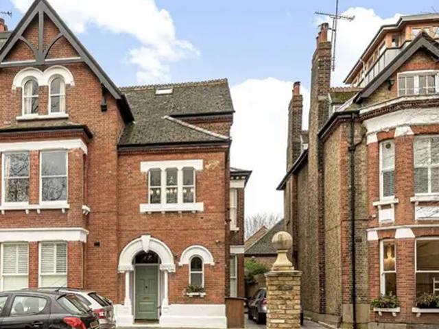 39 Heathfield Road, London, SW18 2PJ, United Kingdom | 3 bed apartment for rent #140801596 | Rentberry