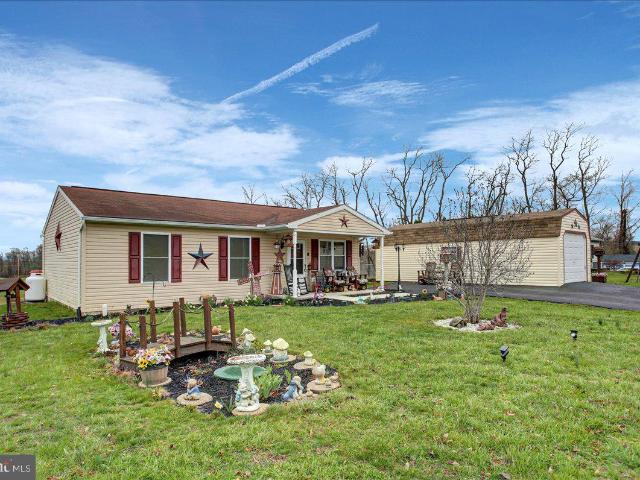 39 Highland Ave, Shippensburg, PA 17257 | MLS #PACB2051