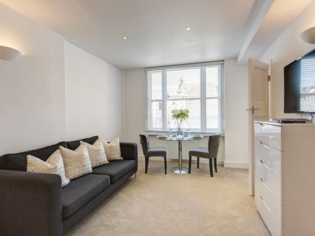 39 Hill Street W1J, Studio to rent, £2,600 pcm | PrimeLocation