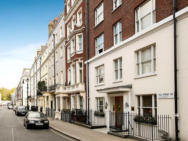 39 Hill Street, London 2 bed flat to rent £4,767 pcm £1,100 pw