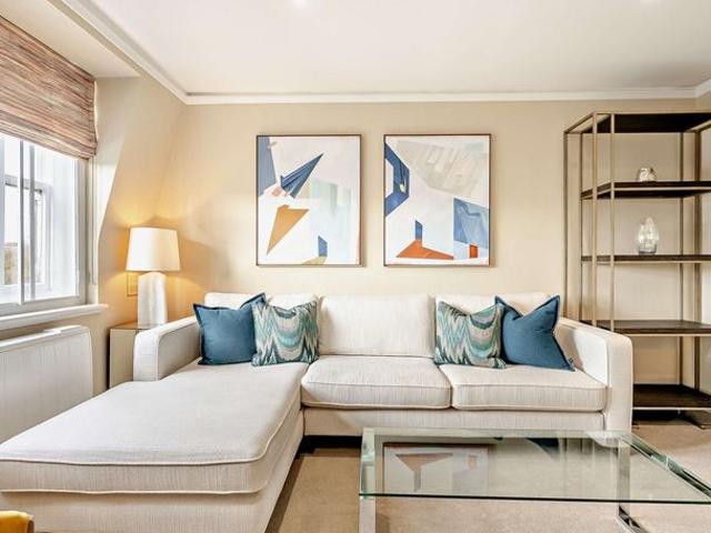 39 Hill Street, Mayfair W1J, 2 bed flat to rent, £5,698 pcm | PrimeLocation