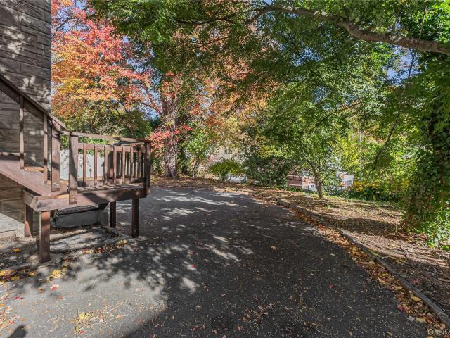 39 Hillcrest
