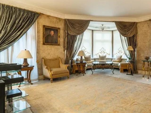 39 Hyde Park Gate, London, SW7 5DX, United Kingdom | 4 bed apartment for rent #124457917 | Rentberry