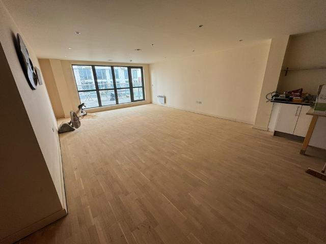 39 Leeds Street, Liverpool L3 2 bed flat to rent £1,400 pcm £323 pw