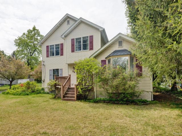 39 Lindbergh Lane