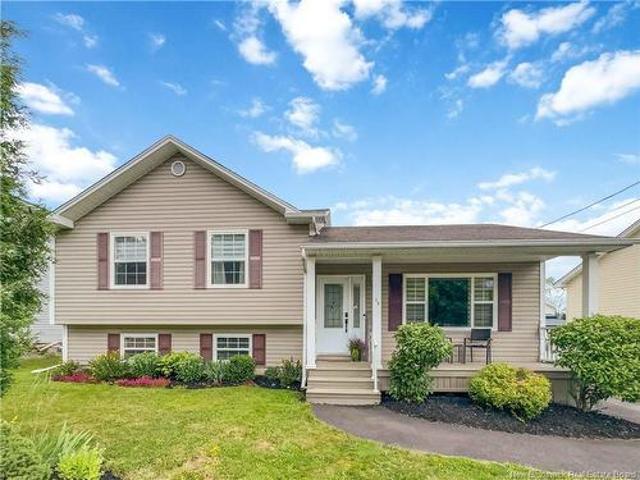 39 Lotusrow Dr, Moncton, NB, E1E 4W1 house for sale | Listing ID NB144502 | Royal LePage