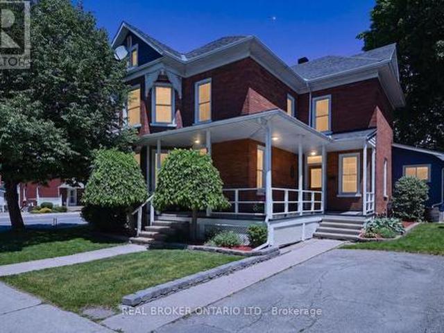39 Mcewen Avenue, Smiths Falls, ON, K7A 2K2 house for sale | Listing ID X13419 | Royal LePage