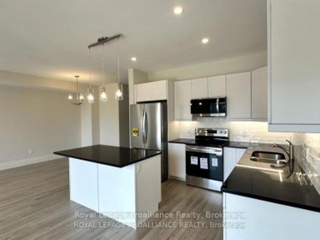 39 Markland Avenue, Prince Edward County Picton Ward, ON, K0K 2T0 house for lease | Listing ID X13500 | Royal LePage