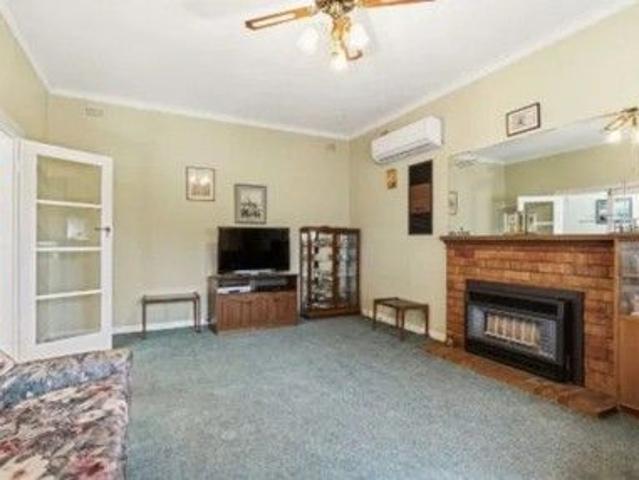 39 Mellor Avenue