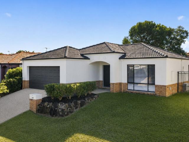 39 Nardoo Street, Robina, QLD 4226