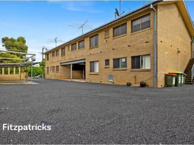 3/9 Nordlingen Drive, Tolland Apartment for rent Listed by Re.