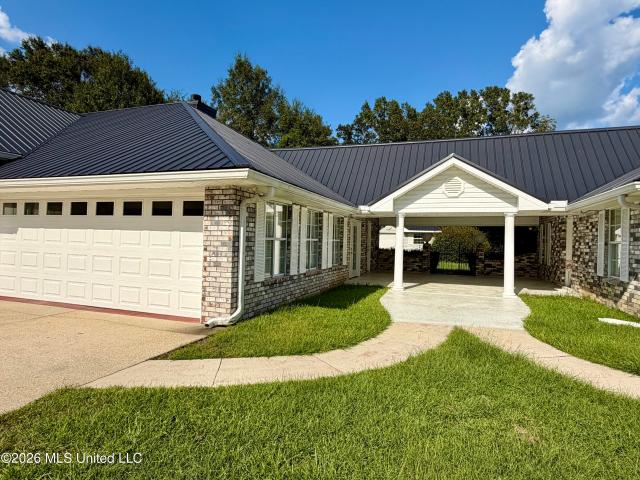 39 Oak Allee Drive