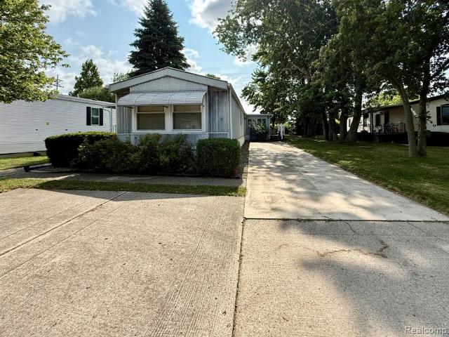39 Oakridge