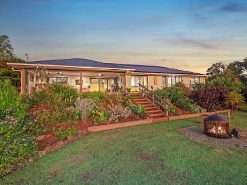 House to rent in Childers, Bundaberg Regional - Air conditioning