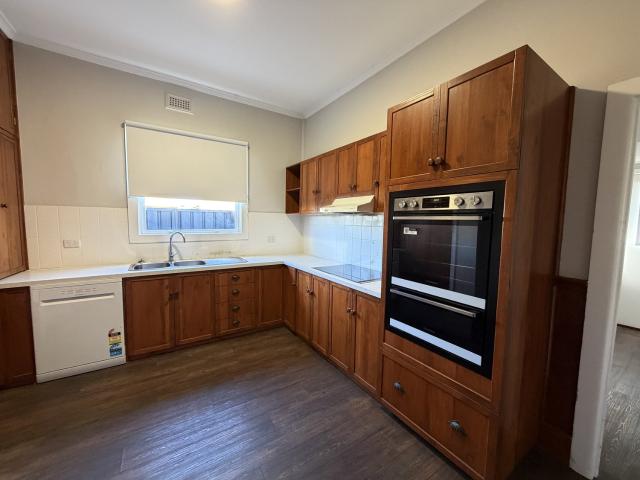 39 Olive AvenueMildura VIC 3500, Australia