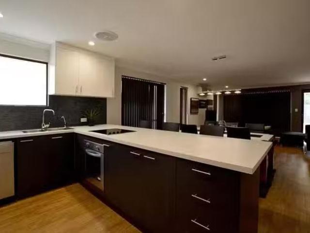 39 Paperbark Lane, Atwell, WA 6164