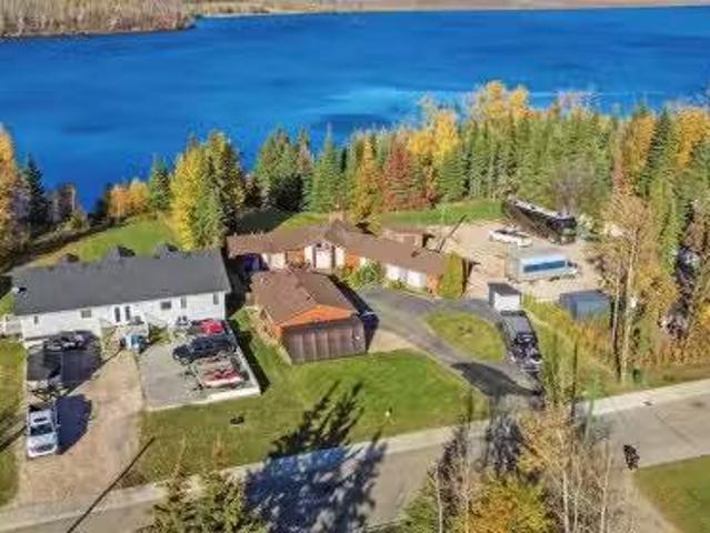 39 Poplar Crescent, Gregoire Lake Estates, AB, T9H 0L2 house.